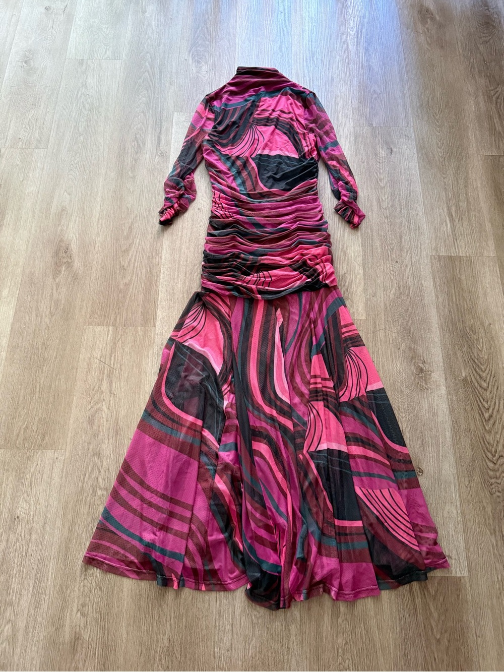 hutch omi pink geometric pattern ruched long sleeve mesh maxi dress size small